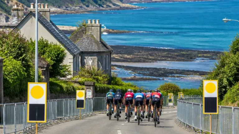 Cherbourg‑Cherbourg : une 4e étape en côte, 171 km et 2 200 m de D+ le 6 juillet 2027