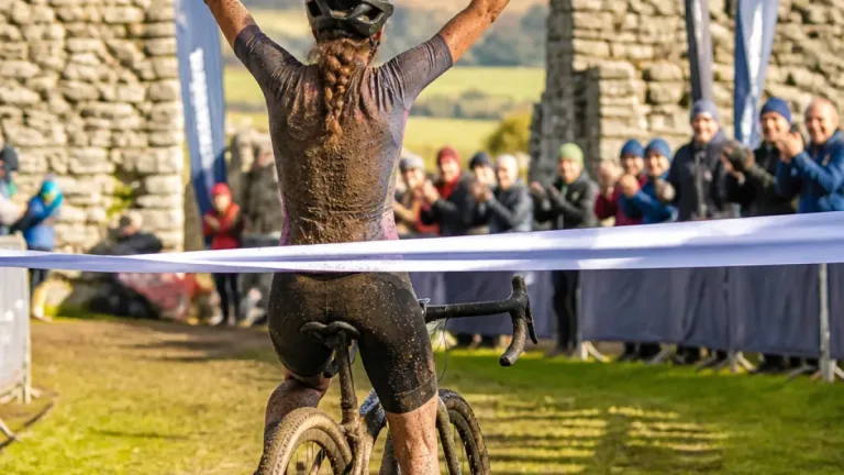 Marine Lenehan remporte le titre aux Championnats nationaux de gravel en Irlande