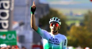 Latino-Américain, il a obtenu 22 top 10 et sécurise un contrat jusqu’en 2027