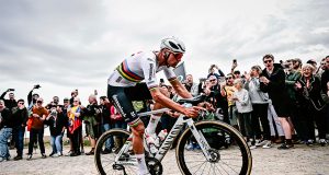 Historique : « Tout ce que touche Van der Poel se transforme en or »