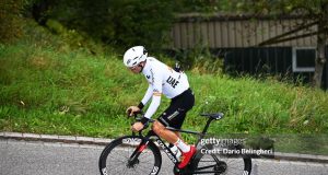 Ayuso établit un record et devance Pogacar de plus d’une minute.