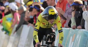 Vingegaard brille comme un Armstrong en miniature