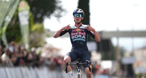 Pogacar a-t-il déjà remporté Strade Bianche ? Un de ses rivaux potentiels forfait.