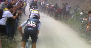 VIDÉO : Pogacar s’élance en solitaire vers la victoire